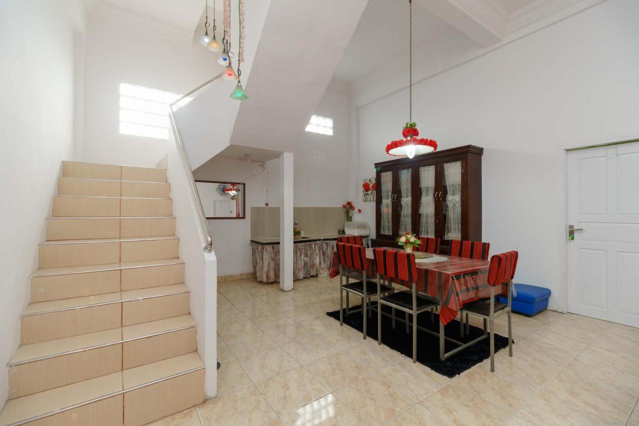 RedDoorz Syariah near Museum Tsunami Aceh 2 Geutieue Bagian luar foto